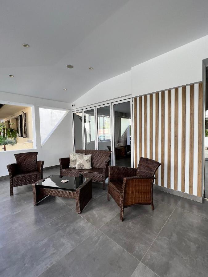 Villa Hara Suites Paralía Exteriör bild