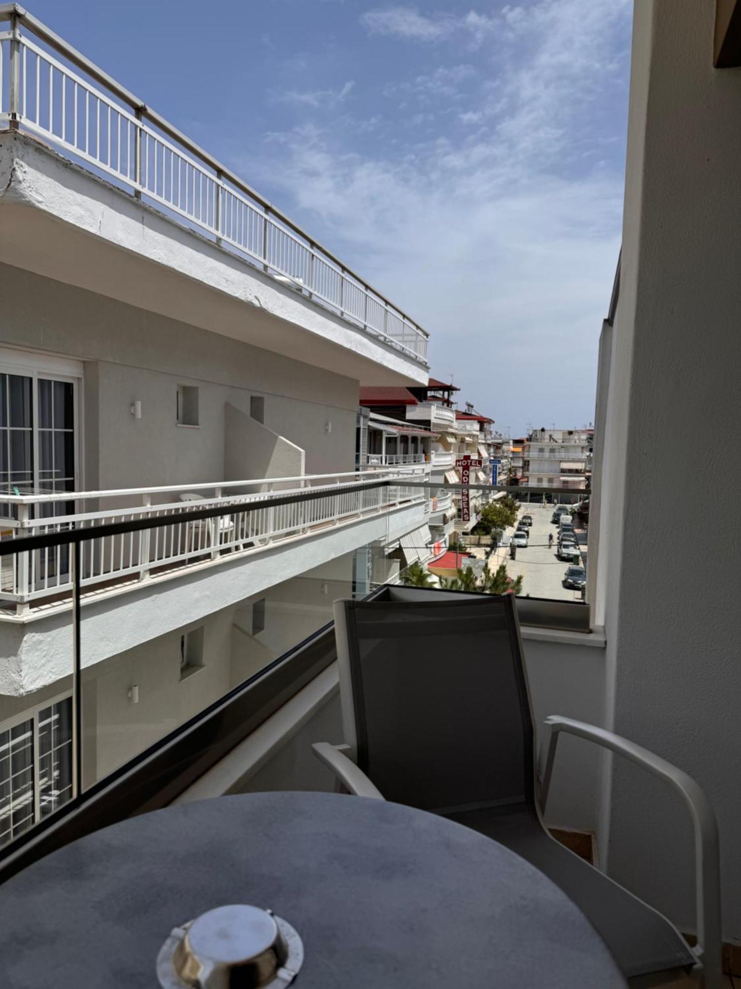 Villa Hara Suites Paralía Exteriör bild