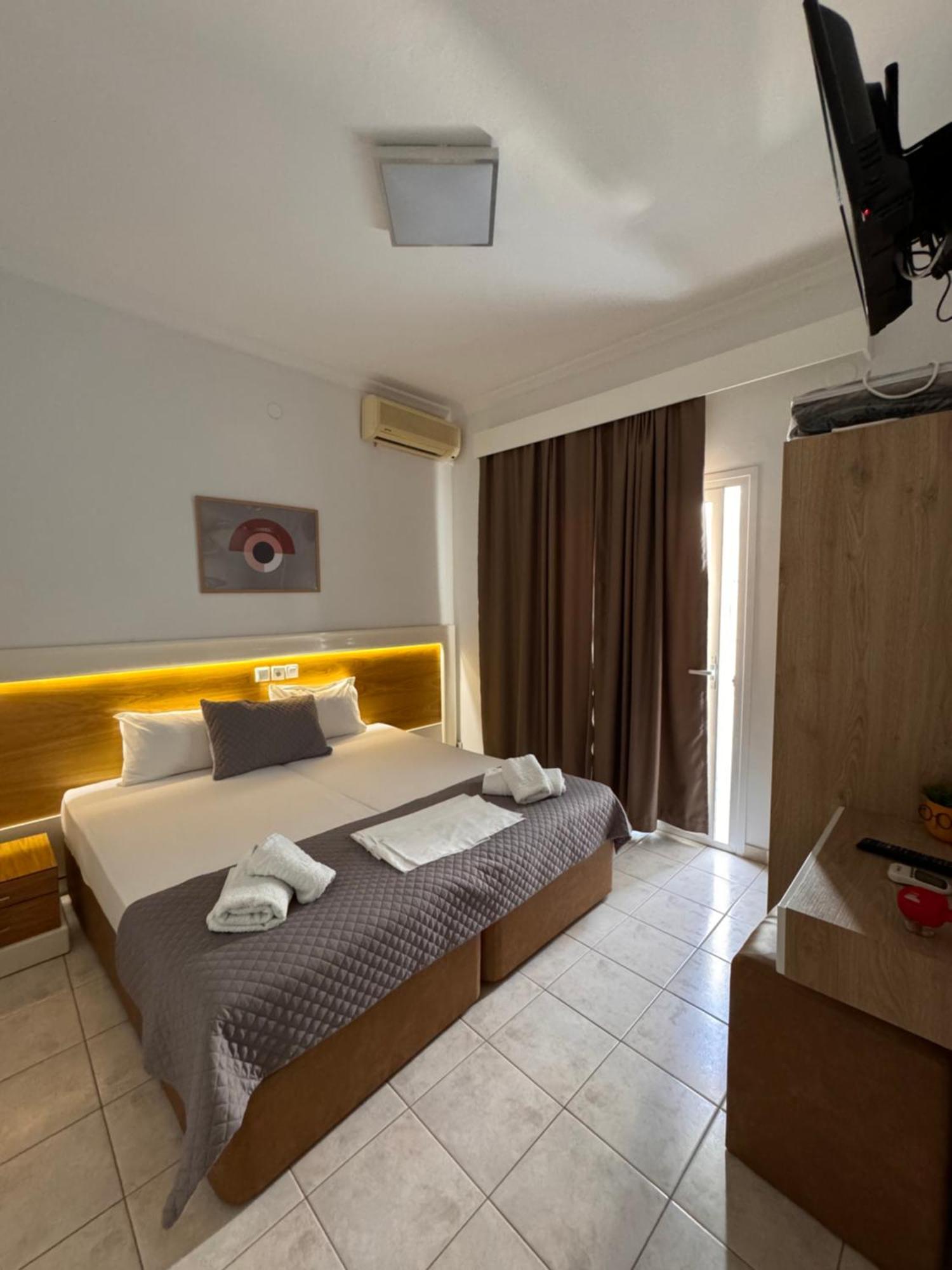 Villa Hara Suites Paralía Exteriör bild