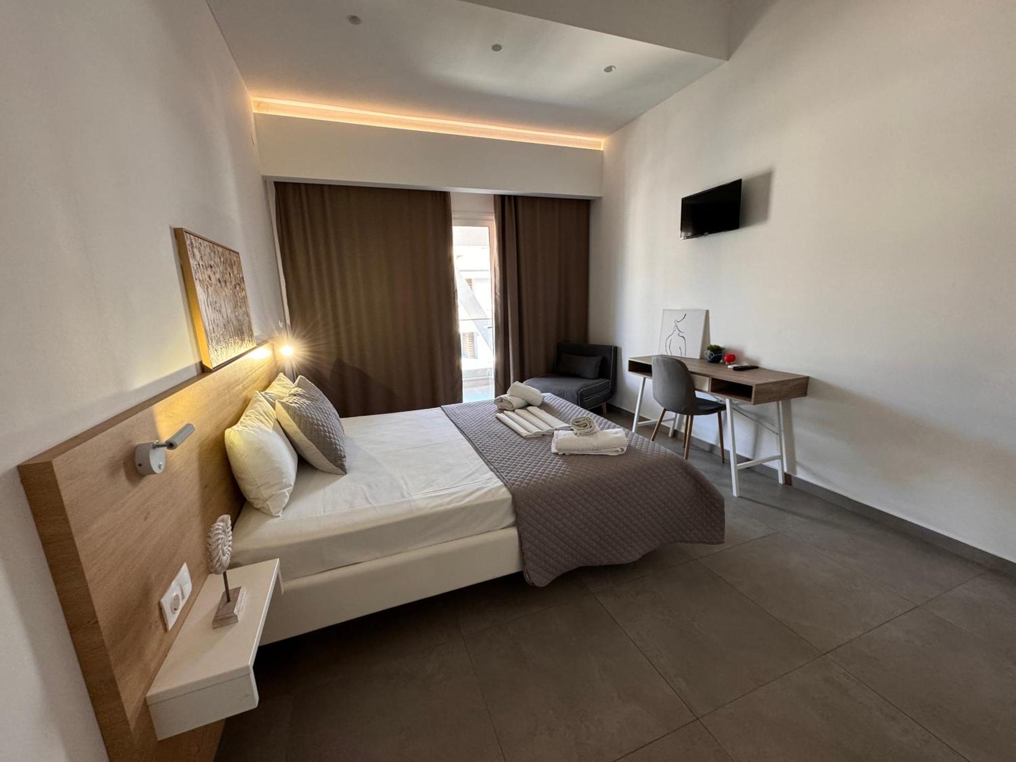 Villa Hara Suites Paralía Exteriör bild